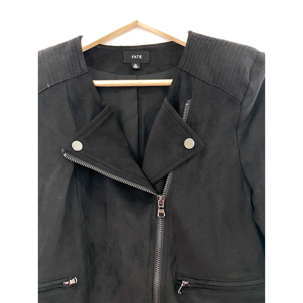 FATE Women's Faux Suede Black Cropped Moto Jacket Medium Biker Grunge Step Hem - Picture 5 of 8